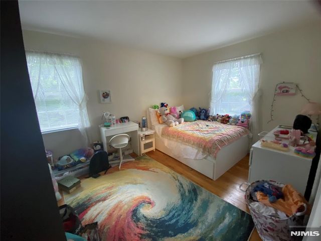 54 Arch Street, Ramsey, NJ 07446
