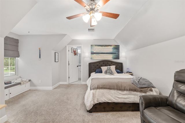 5512 NW 51ST AVENUE, Gainesville, FL 32653