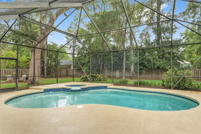 5512 NW 51ST AVENUE, Gainesville, FL 32653