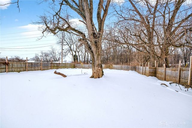 1107 Rossiter Drive, Dayton, OH 45417