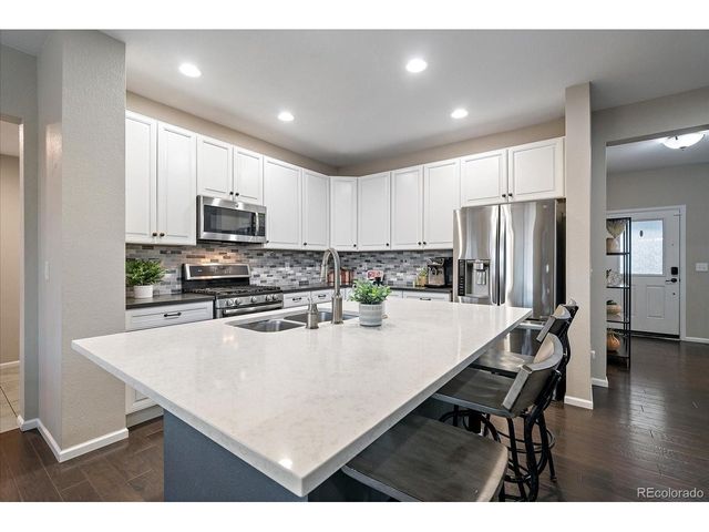 9382 Noble Way, Arvada, CO 80007