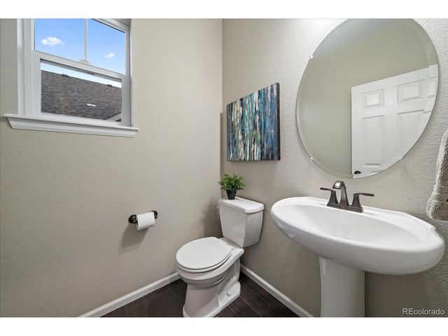 9382 Noble Way, Arvada, CO 80007