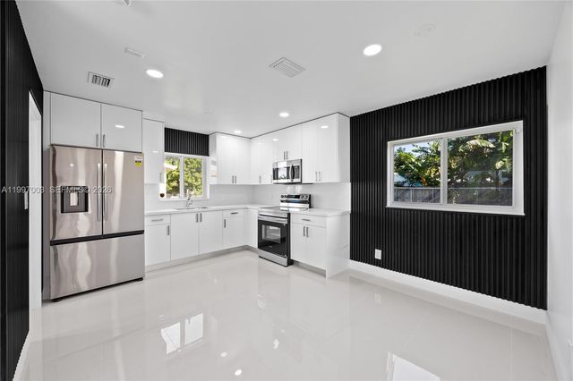 22503 SW 113th Pl, Miami, FL 33170