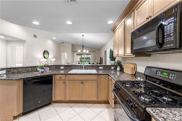 19674 Villa Rosa LOOP, Estero, FL 33967