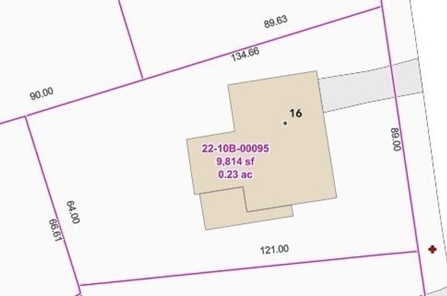 16 Hycrest Dr, Worcester, MA 01606
