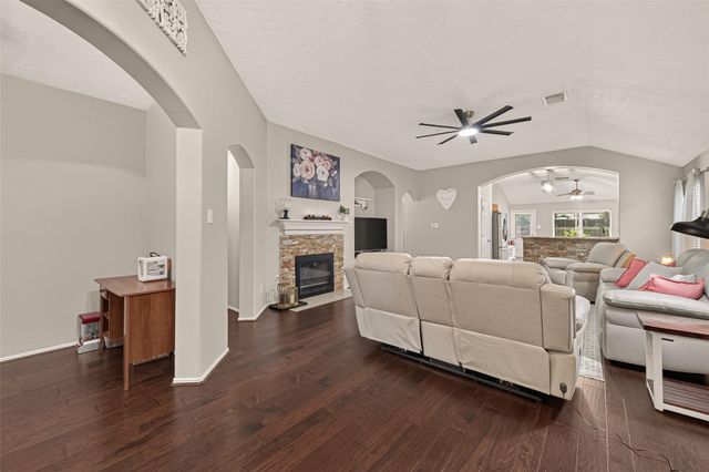 25818 Hopson Meadows Drive, Richmond, TX 77406