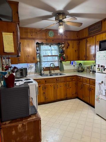 465 Old Monterey Road, Owenton, KY 40359