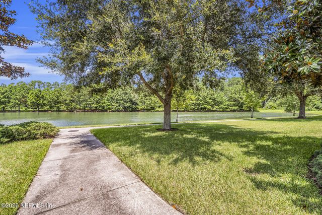 3215 MISSION OAK Place, Green Cove Springs, FL 32043