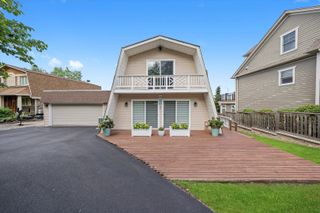 38456 N MUNN Road, Lake Villa, IL 60046