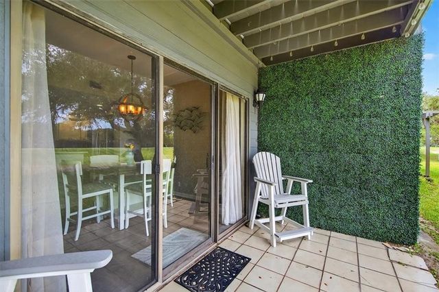 210 Oak Bay St 504, Rockport, TX 78382