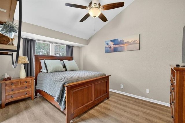 210 Oak Bay St 504, Rockport, TX 78382