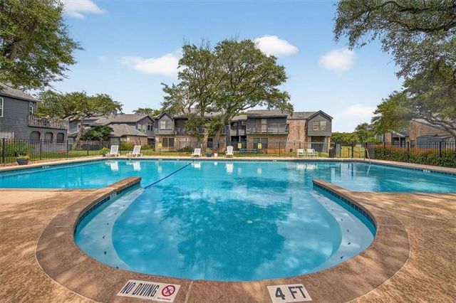 210 Oak Bay St 504, Rockport, TX 78382