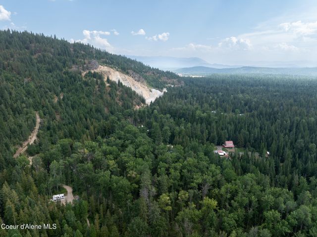 83 Cedar Grove, Sandpoint, ID 83864