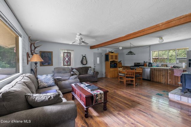 83 Cedar Grove, Sandpoint, ID 83864