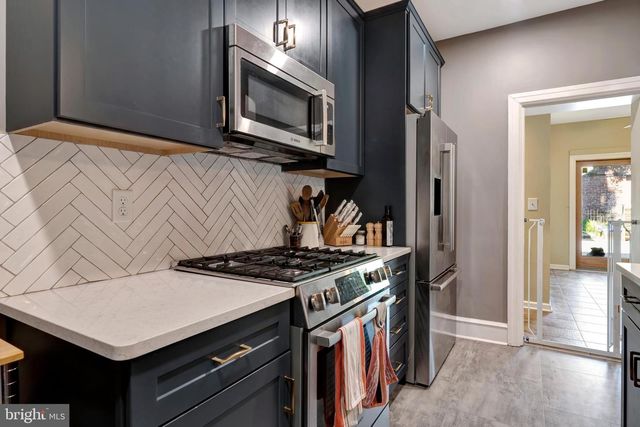 817 N HARRISON ST, Wilmington, DE 19806