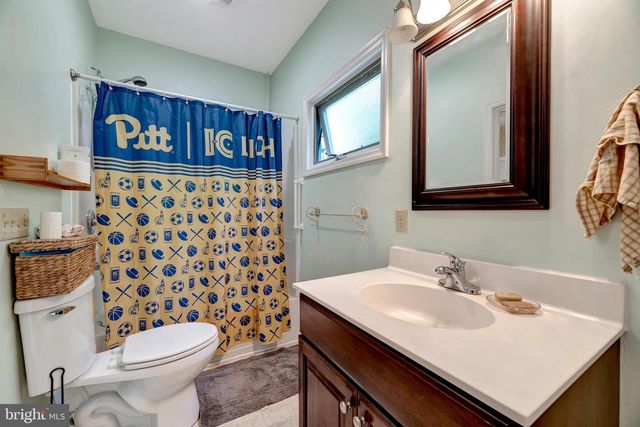 817 N HARRISON ST, Wilmington, DE 19806