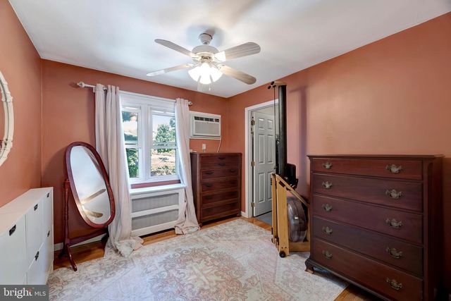 817 N HARRISON ST, Wilmington, DE 19806