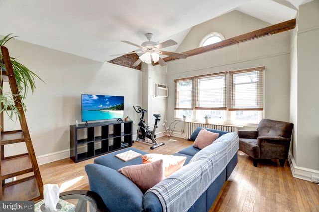 817 N HARRISON ST, Wilmington, DE 19806