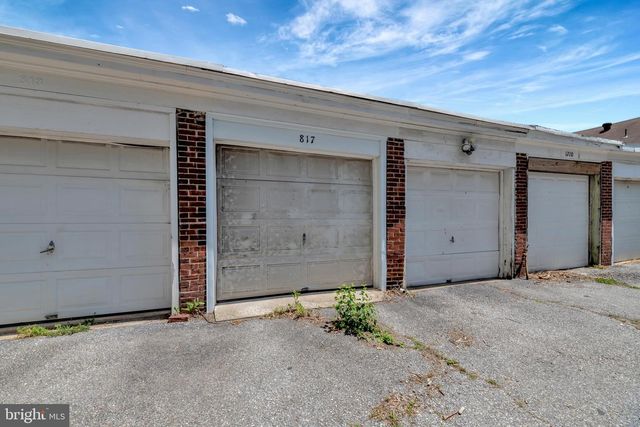 817 N HARRISON ST, Wilmington, DE 19806