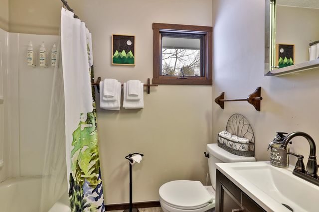 283 Goodrich Road, Ira, VT 05777