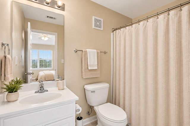 1725 Harvey Mitchell Parkway S 2325, College Station, TX 77840