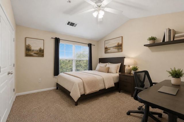 1725 Harvey Mitchell Parkway S 2325, College Station, TX 77840
