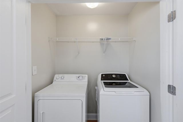 1725 Harvey Mitchell Parkway S 2325, College Station, TX 77840