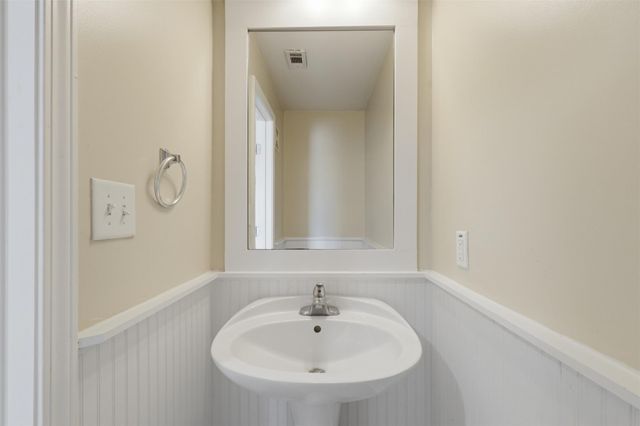 1725 Harvey Mitchell Parkway S 2325, College Station, TX 77840