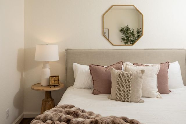 1023 Roosevelt Avenue, Redwood City, CA 94061