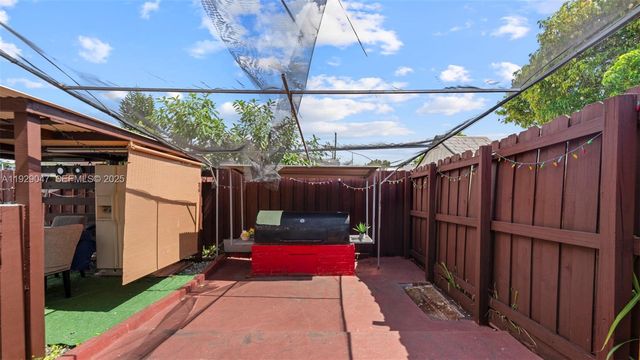 3109 NW 64 st, Miami, FL 33147