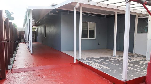 3109 NW 64 st, Miami, FL 33147