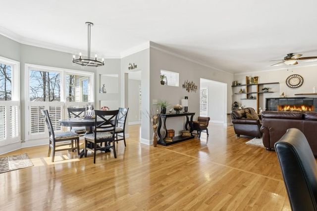 5509 Hedge Brooke Drive NW, Acworth, GA 30101