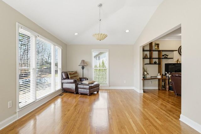 5509 Hedge Brooke Drive NW, Acworth, GA 30101