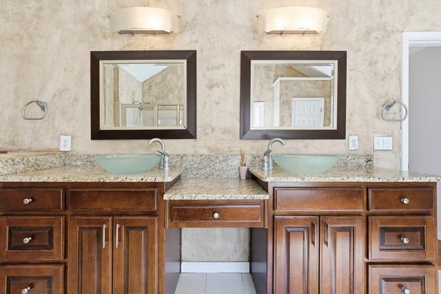 5509 Hedge Brooke Drive NW, Acworth, GA 30101