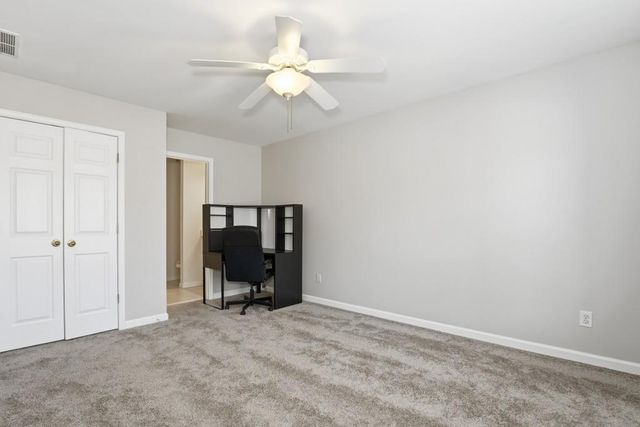 5509 Hedge Brooke Drive NW, Acworth, GA 30101