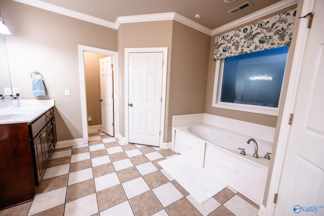 212 Harborview Drive, Madison, AL 35758