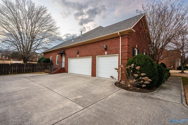 212 Harborview Drive, Madison, AL 35758