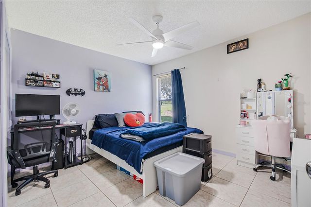 2944 COOL BREEZE CIRCLE, St Cloud, FL 34769