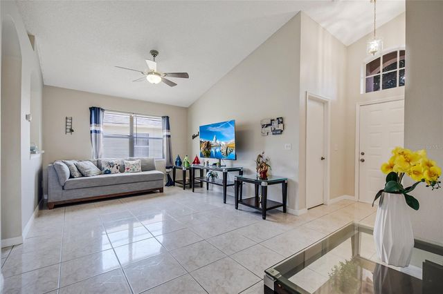 2944 COOL BREEZE CIRCLE, St Cloud, FL 34769