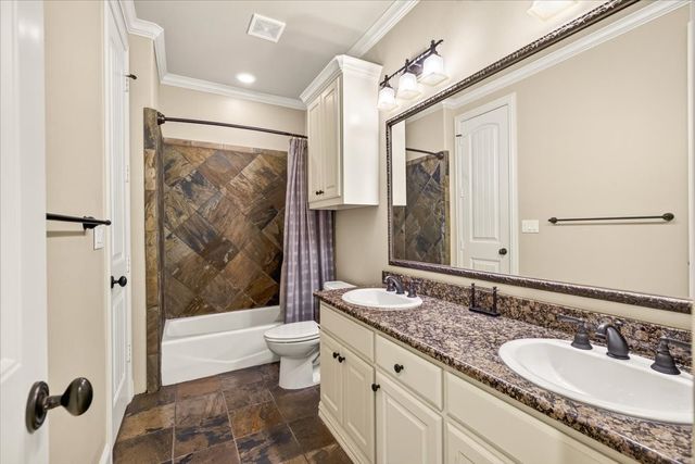 308 Saint Andrews Drive, Mabank, TX 75156