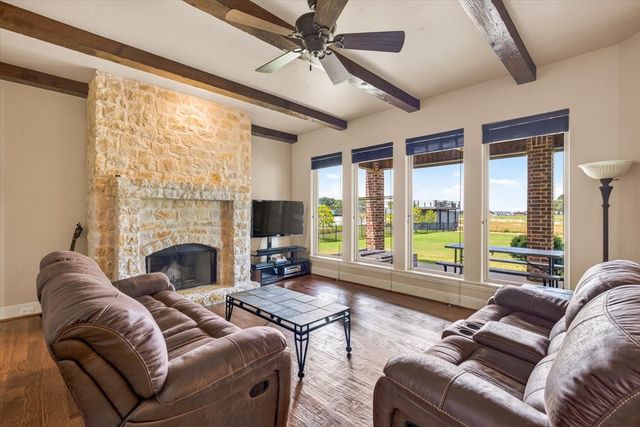 308 Saint Andrews Drive, Mabank, TX 75156