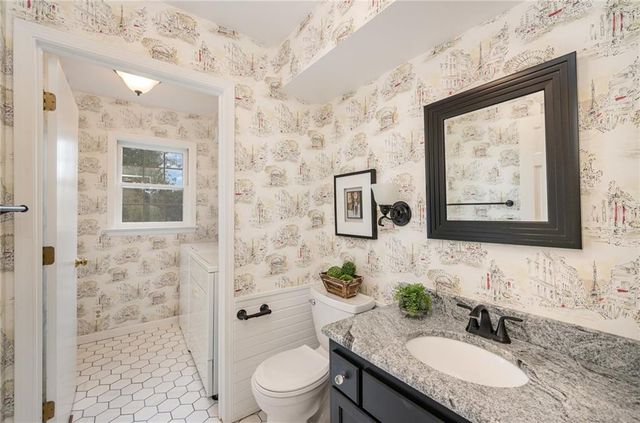 16970 Grandview Street, Overland Park, KS 66085