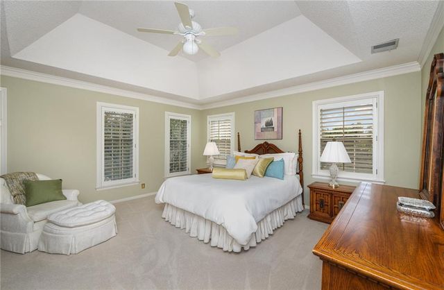 16970 Grandview Street, Overland Park, KS 66085