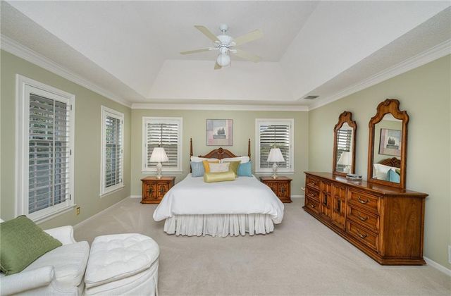 16970 Grandview Street, Overland Park, KS 66085