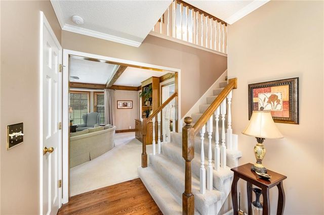 16970 Grandview Street, Overland Park, KS 66085