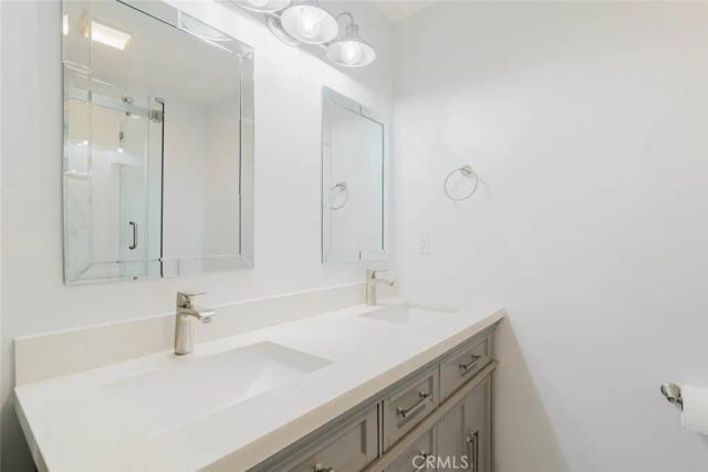 1245 Grandview Avenue 4, Glendale, CA 91201