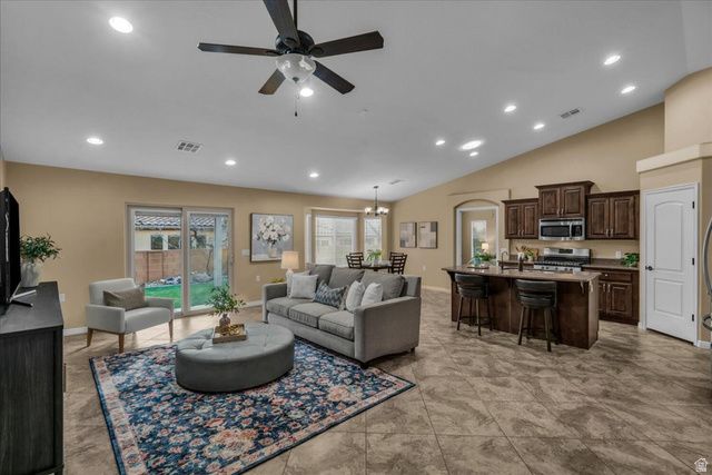 1387 W FOREST DR, St. George, UT 84790