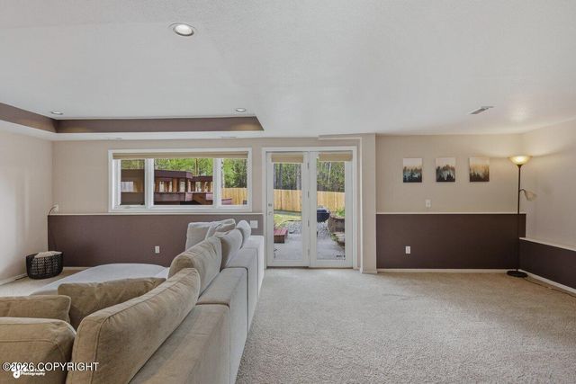 3390 Whiteney Circle, Anchorage, AK 99516