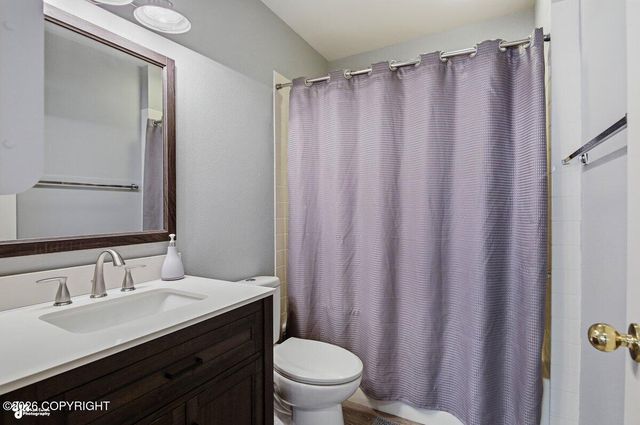 3390 Whiteney Circle, Anchorage, AK 99516