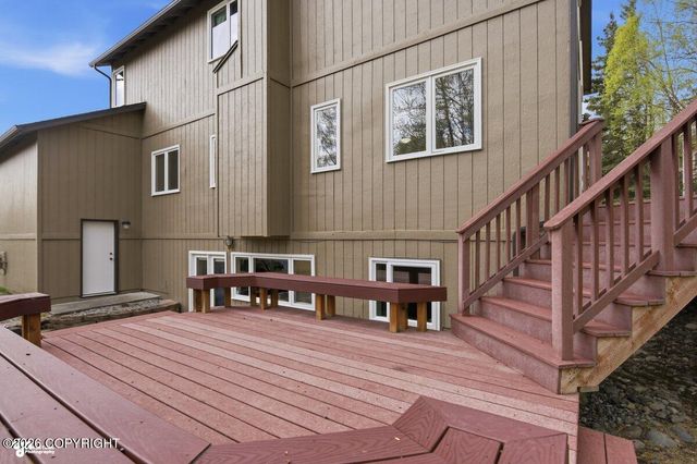 3390 Whiteney Circle, Anchorage, AK 99516